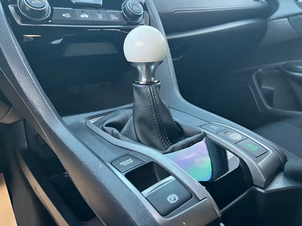 Civic 2021 HATCHBACK 220TURBO manual driving fun control купить на сайте DeffCars