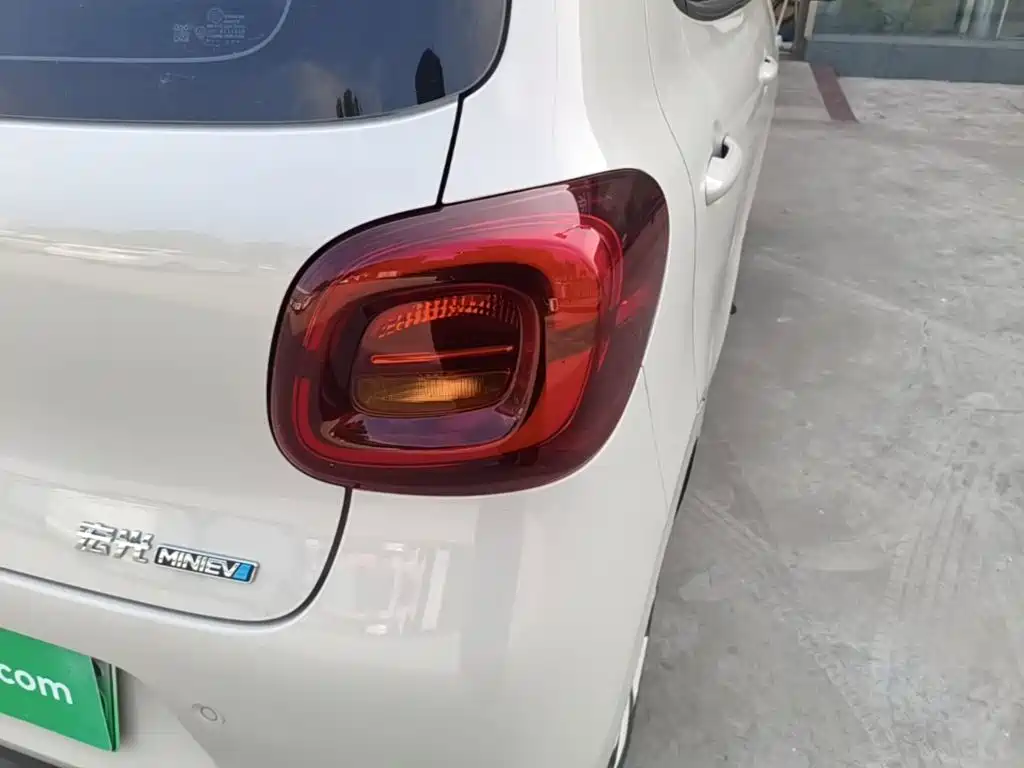 Hongguang MINIEV 2025 fourth-generation four-door advanced version купить на сайте DeffCars