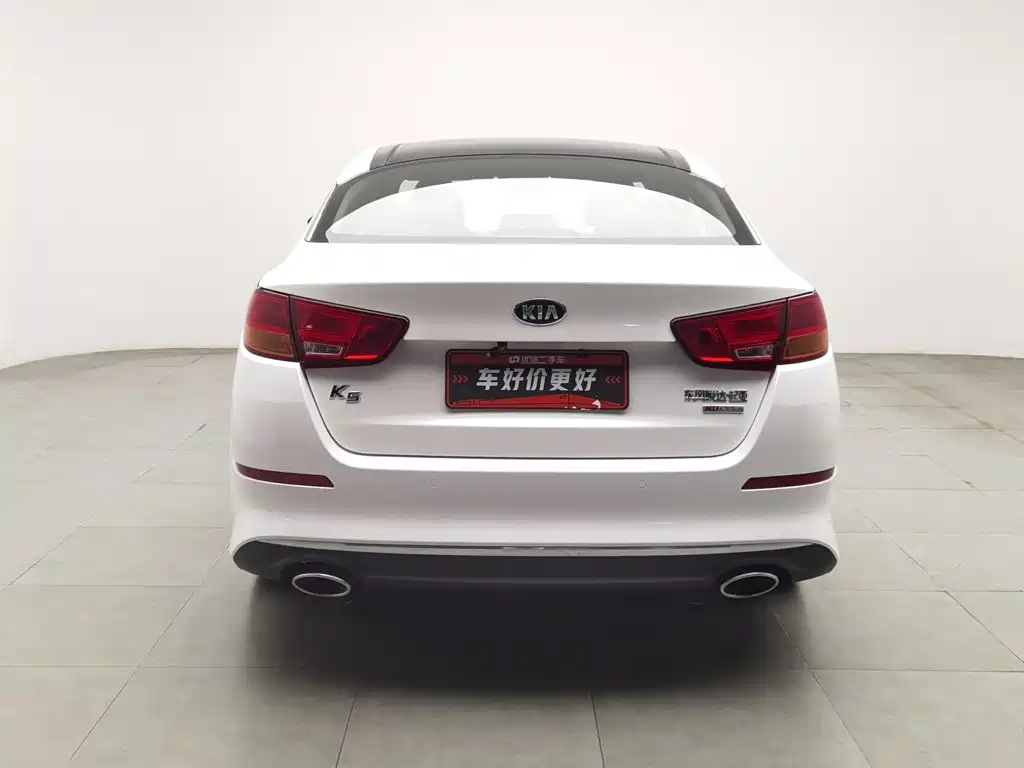 Kia K5 2015 2.0L automatic LUX купить на сайте DeffCars