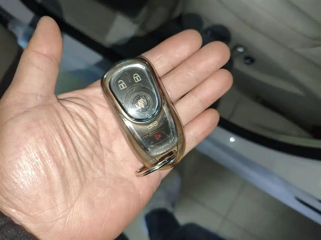 Buick GL8 2022 ES Lu Zun 653T Comfort Type купить на сайте DeffCars