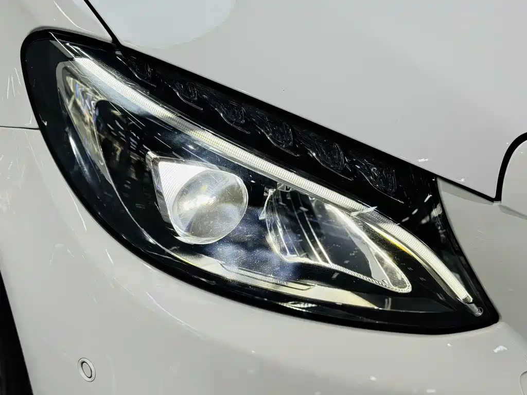 Mercedes-Benz C-Class 2018 C 200 L Sports Edition купить на сайте DeffCars