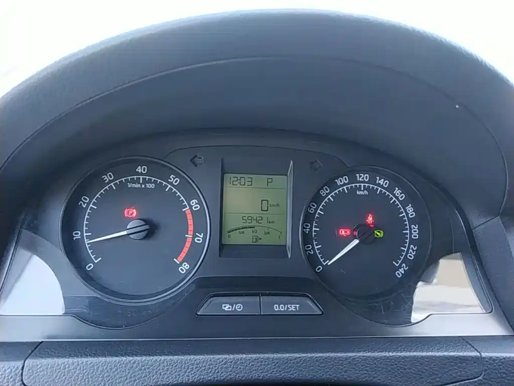 Xin Rui (Rapid) 2016 1.6L Autogeneration Edition купить на сайте DeffCars
