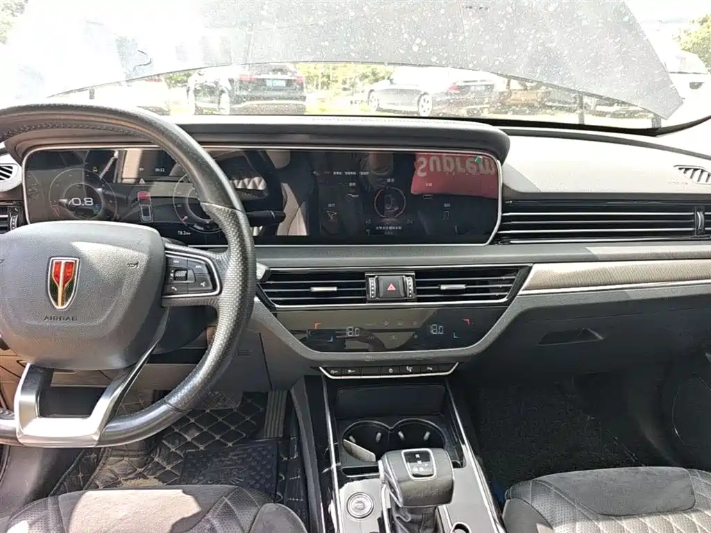 Hongqi HS5 2022 facelift 2.0T Zhilian Qixiang four-wheel drive version купить на сайте DeffCars