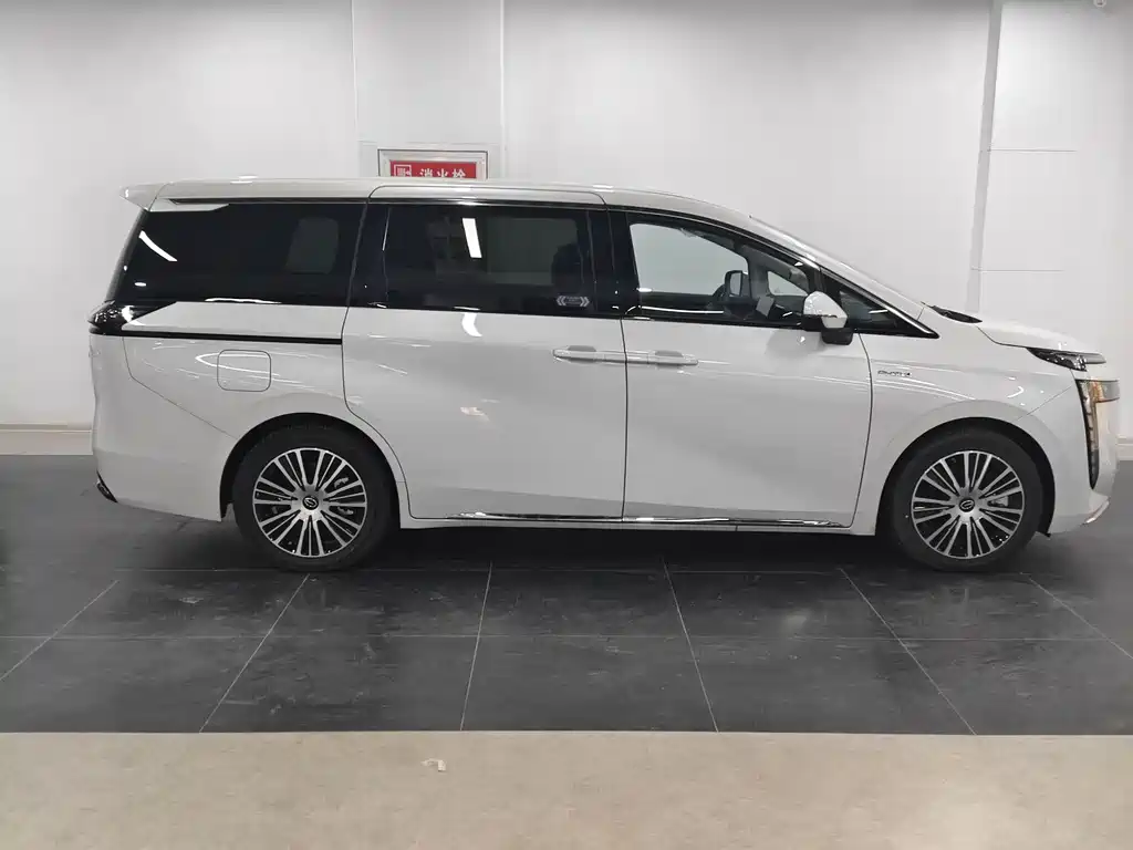 Trumpchi E8 New Energy 2024 Model 150km MAX+ купить на сайте DeffCars