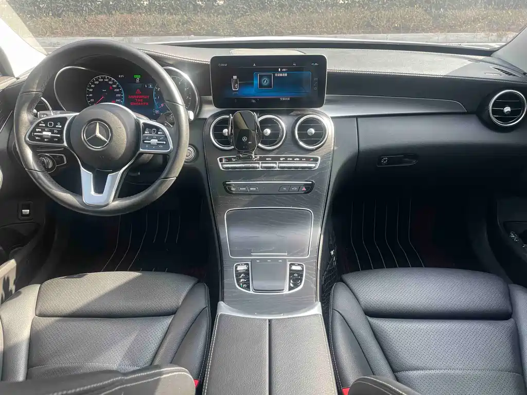Mercedes-Benz C-Class 2019 C 260 L Sports Edition купить на сайте DeffCars