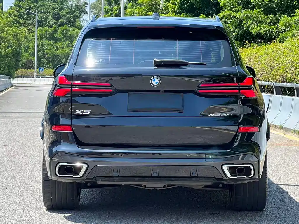BMW X5 2023 xDrive 30Li Exclusive M Sports Night Package купить на сайте DeffCars