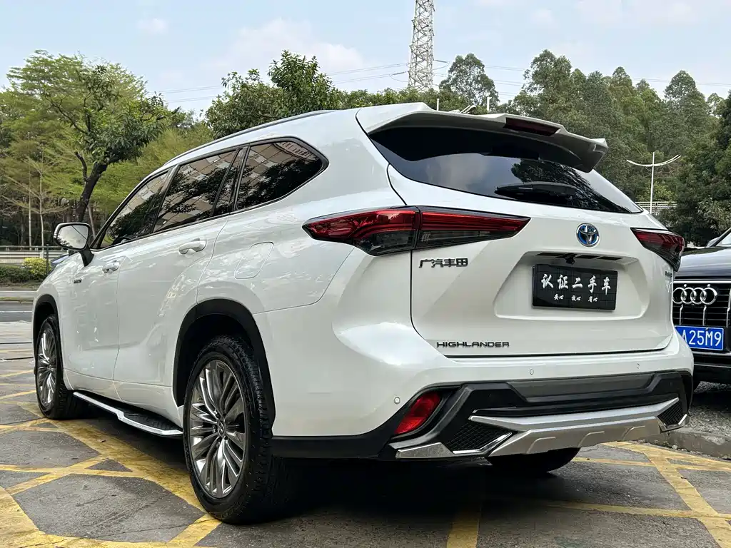 Highlander 2022 dual engine 2.5L two-wheel drive premium version 7 seats купить на сайте DeffCars