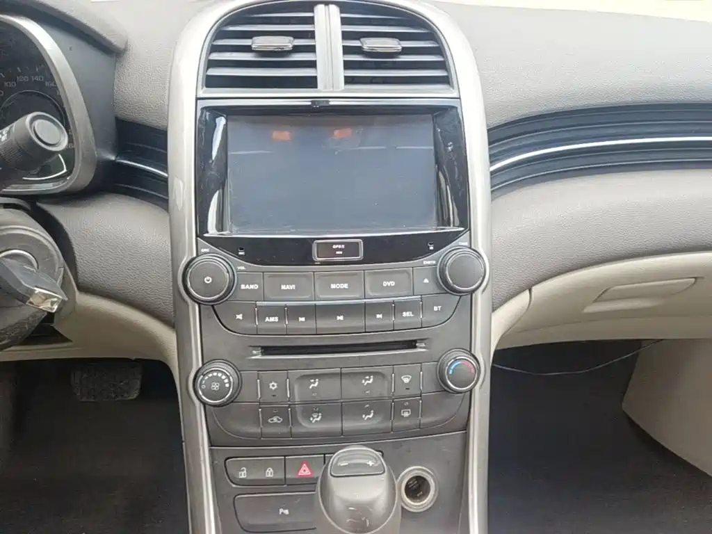 Malibu 2014 2.0L automatic comfort version купить на сайте DeffCars