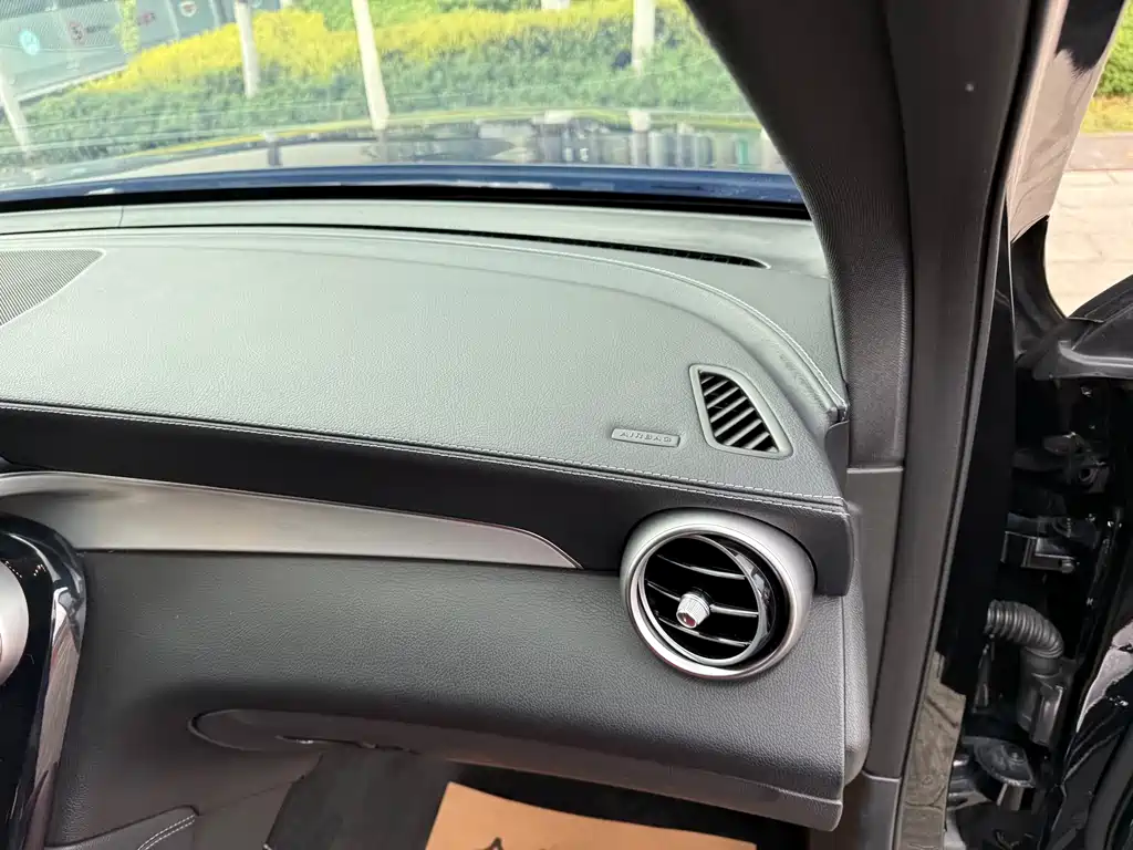 Mercedes-Benz GLC 2021 GLC 260 L 4MATIC Dynamic купить на сайте DeffCars