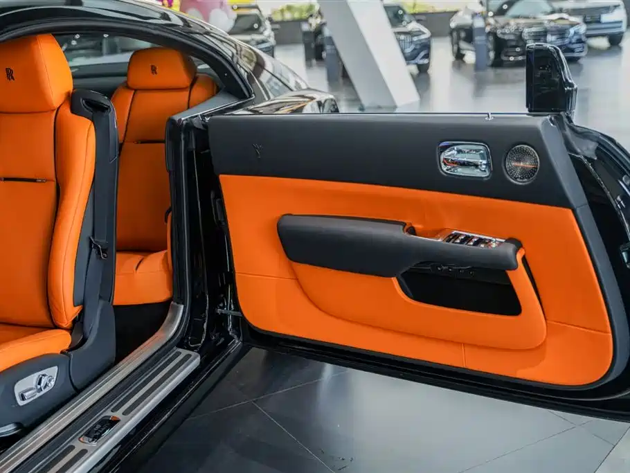 Phantom 2018 6.6T standard model купить на сайте DeffCars