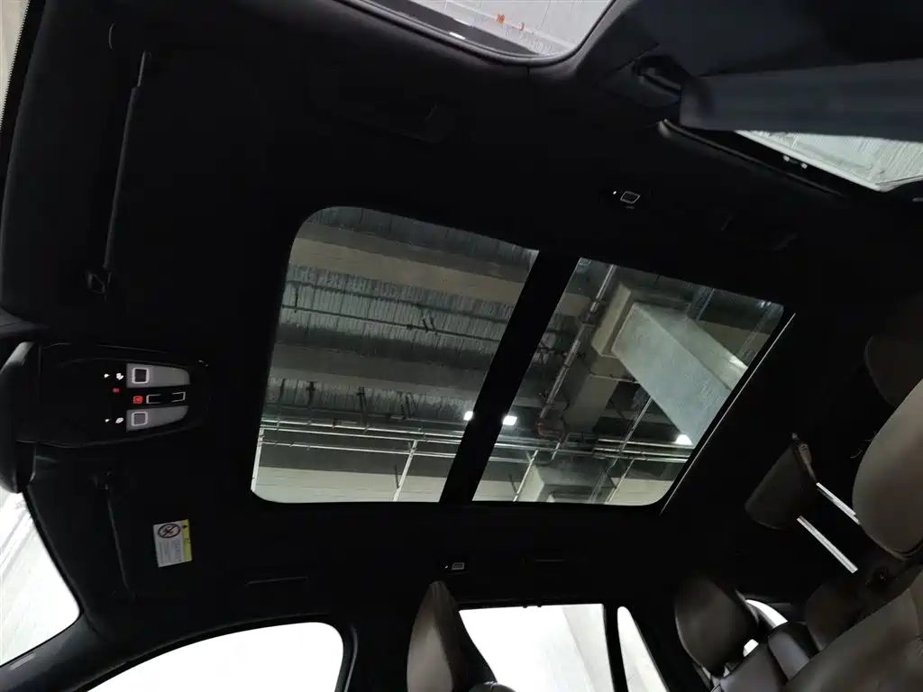 Volvo XC90 plug-in hybrid 2024 T8 Zhizun Deluxe Edition 7 seats купить на сайте DeffCars