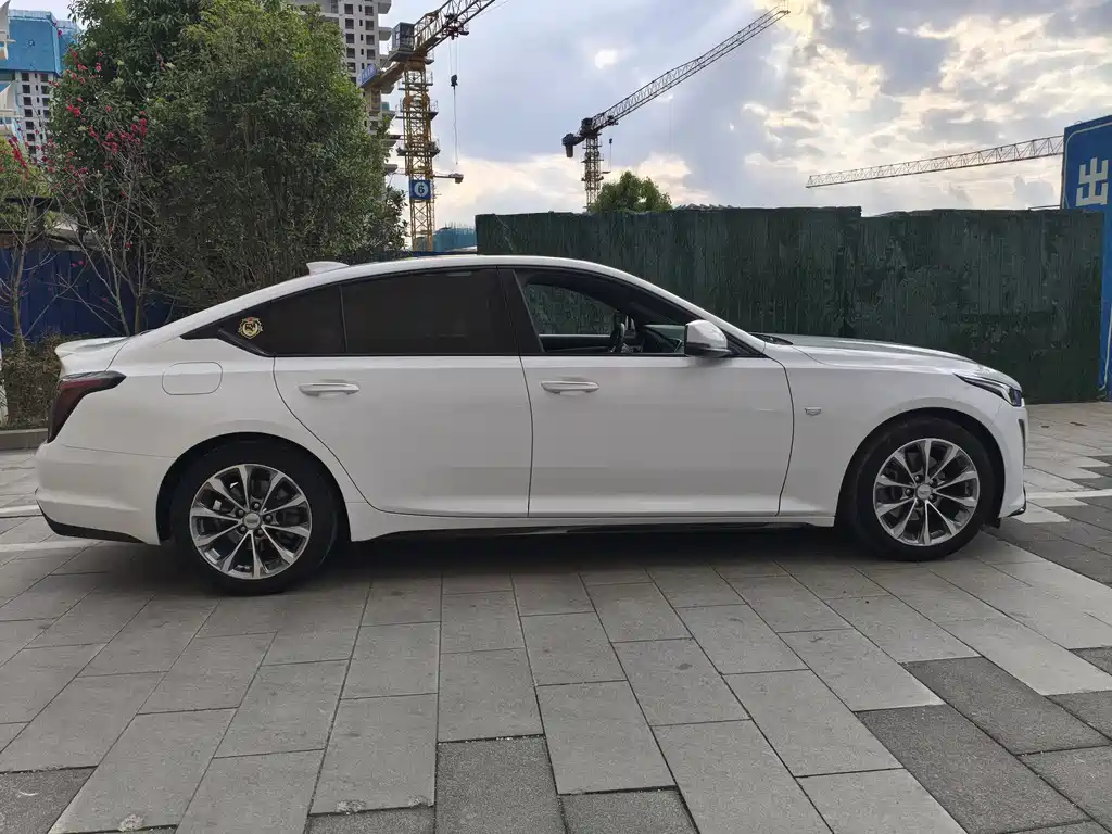 Cadillac CT5 2020 facelift 28T leading sports model купить на сайте DeffCars