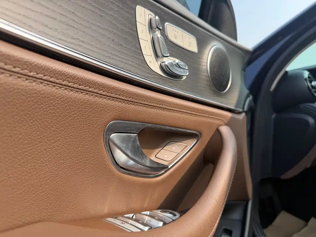 Mercedes-Benz E-Class 2019 facelift E 300 L sporty and stylish купить на сайте DeffCars
