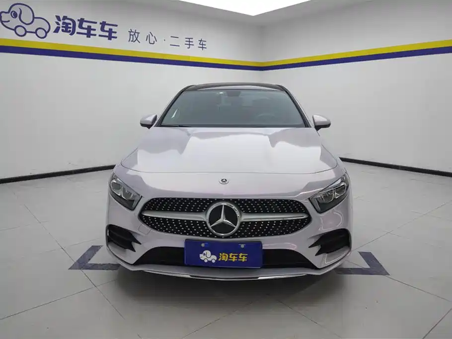 Mercedes-Benz A-Class 2022 Facelift A 200 L Sports Sedan Fashionable купить на сайте DeffCars