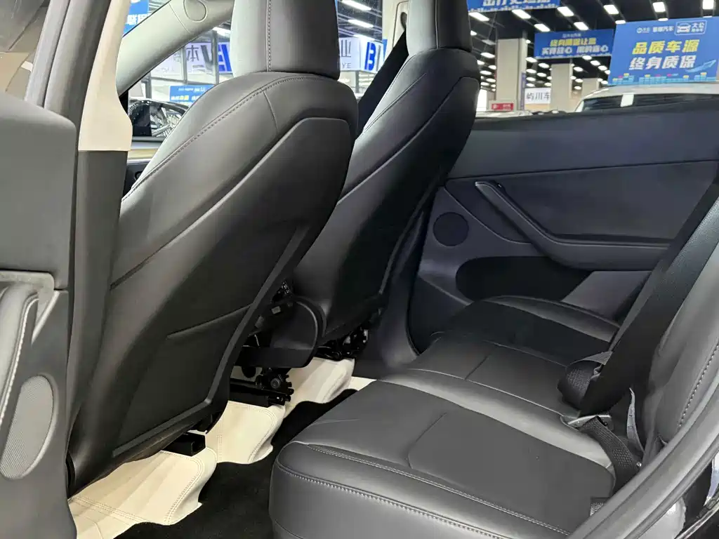 Model Y 2022 facelift rear-wheel drive version купить на сайте DeffCars