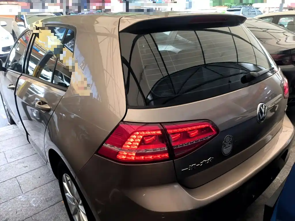 Golf 2016 1.6L automatic fashion model купить на сайте DeffCars