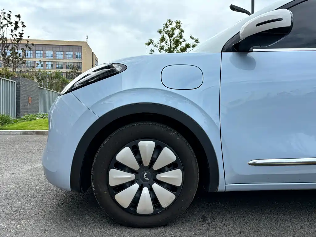 Wuling Bingo 2024 model 333km Lingxi Internet model купить на сайте DeffCars