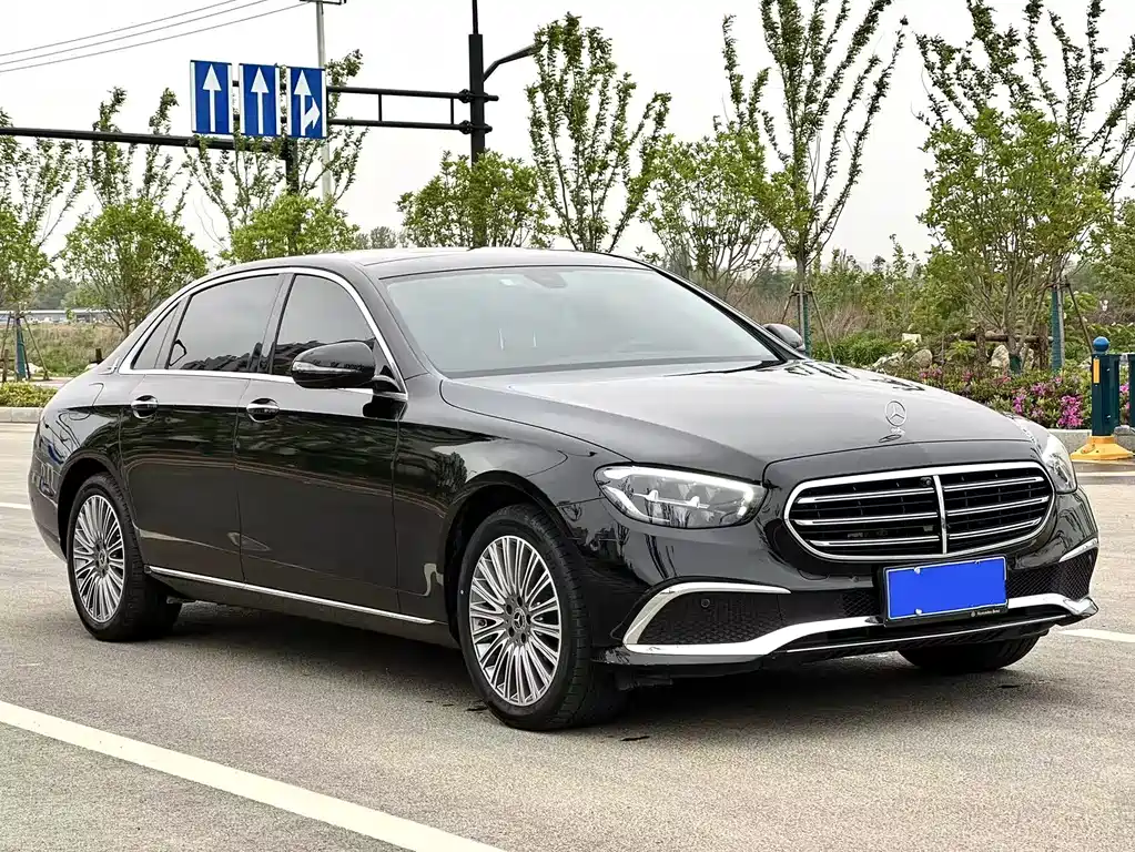 Mercedes-Benz E-Class 2023 E 300 L Fashion купить на сайте DeffCars
