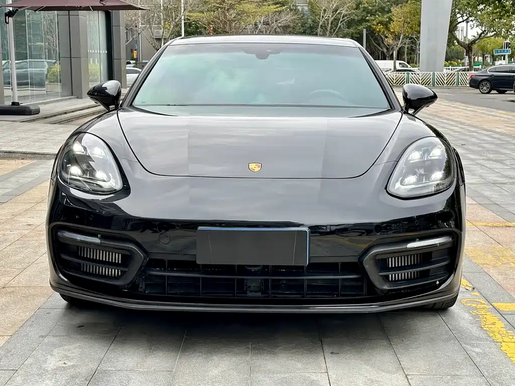 Panamera 2023 Panamera 2.9T Platinum Edition купить на сайте DeffCars