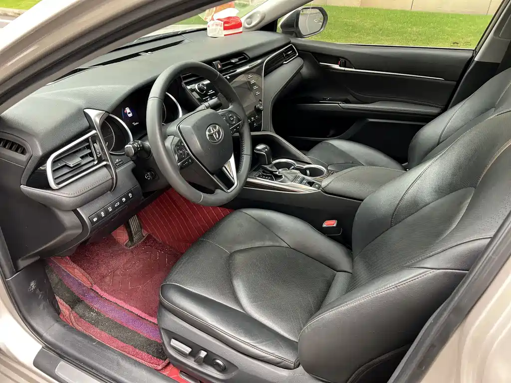 Camry 2018 2.5Q flagship version купить на сайте DeffCars