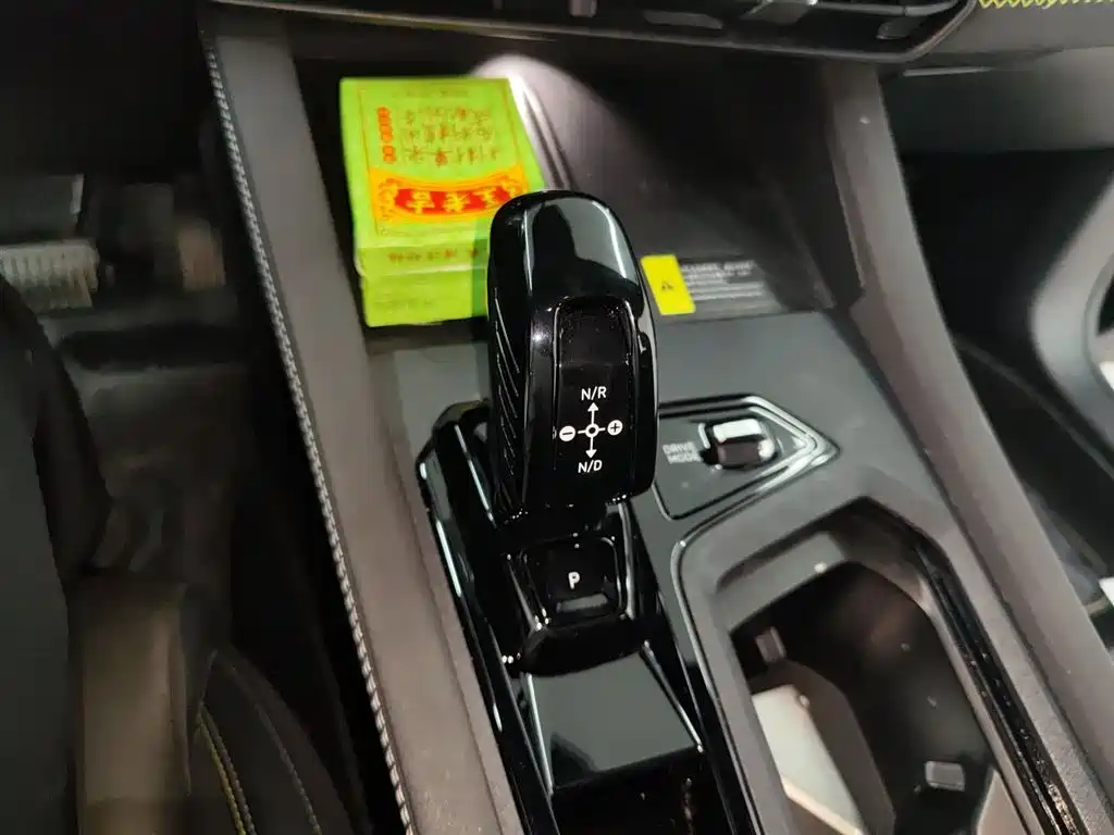 Lynk & Co 03 2023 1.5TD DCT Pro купить на сайте DeffCars