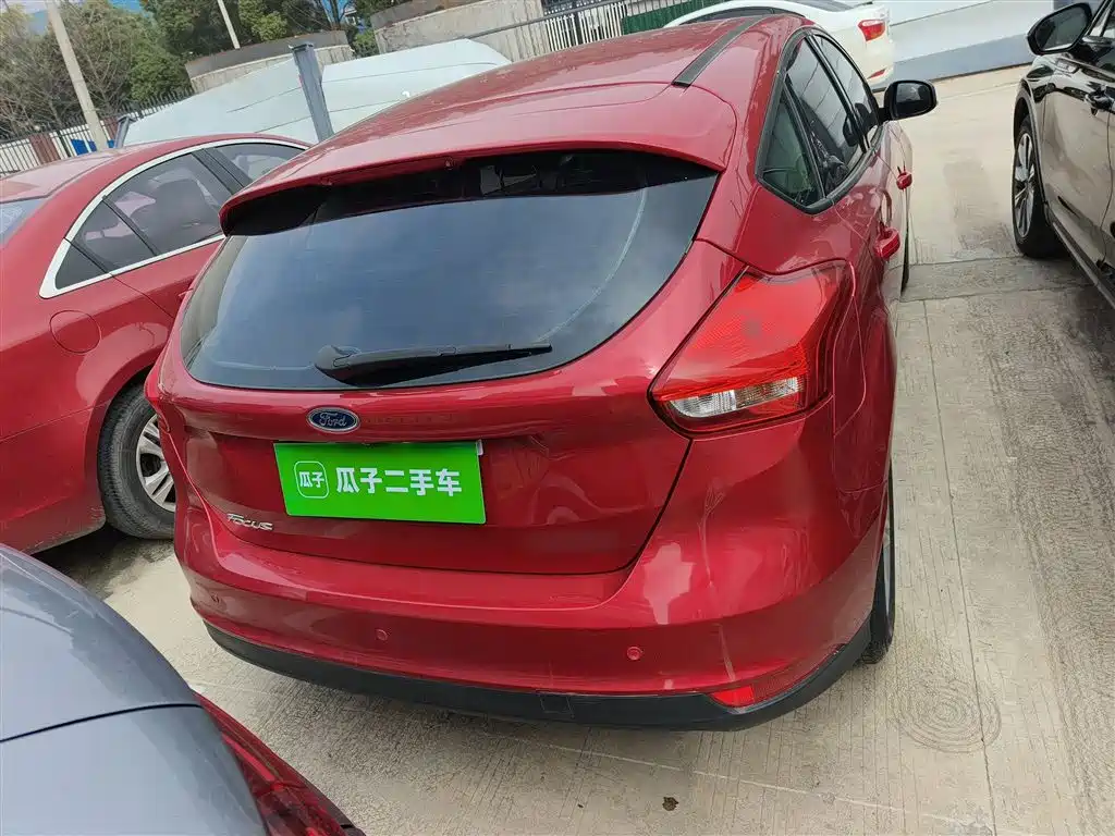 Focus 2018 hatchback classic 1.6L automatic comfort smart mobility version купить на сайте DeffCars