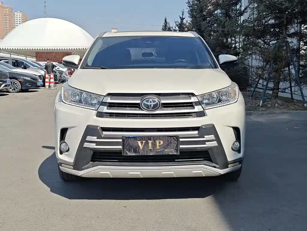 Highlander 2018 2.0T four-wheel drive luxury version, 7 seats, National VI купить на сайте DeffCars
