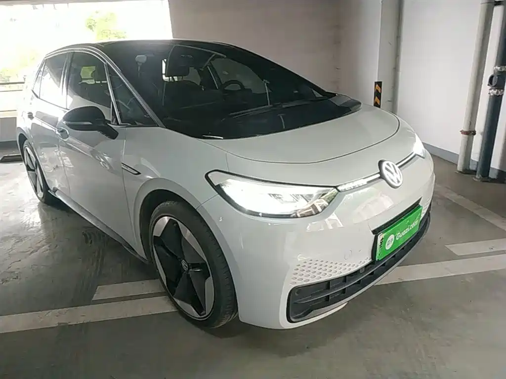 Volkswagen ID.3 2023 Pure Smart Edition купить на сайте DeffCars