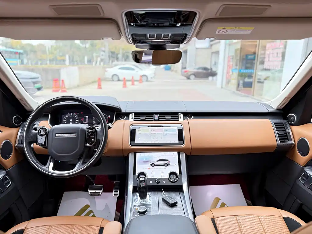 Range Rover Sport 2020 3.0 L6 HSE DYNAMIC купить на сайте DeffCars