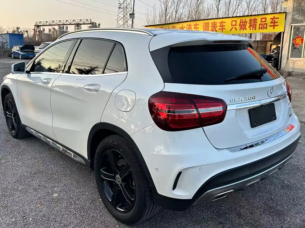 Mercedes-Benz GLA 2019 GLA 200 Fashion Model купить на сайте DeffCars