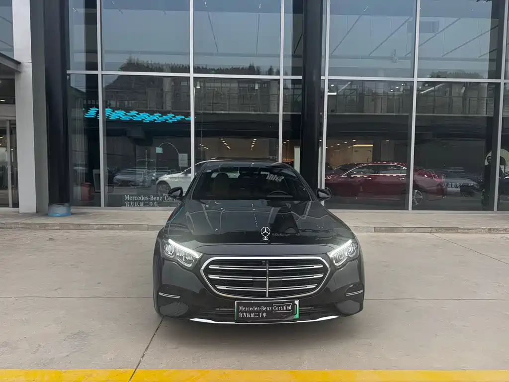 Mercedes-Benz E-Class New Energy 2024 E 350 e L plug-in hybrid sedan купить на сайте DeffCars