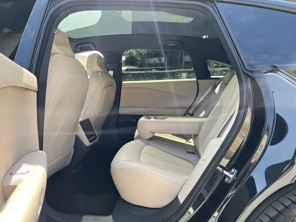 Xpeng P7+ 2024 Long Battery Life Max купить на сайте DeffCars