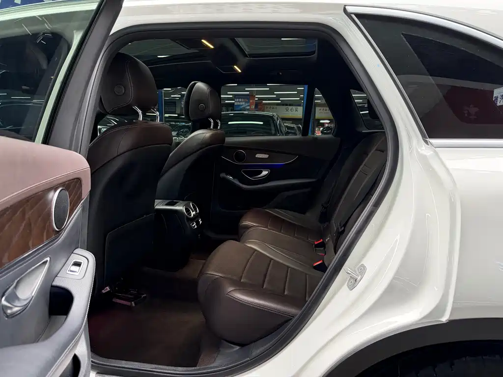Mercedes-Benz GLC 2020 facelift GLC 300 L 4MATIC dynamic купить на сайте DeffCars