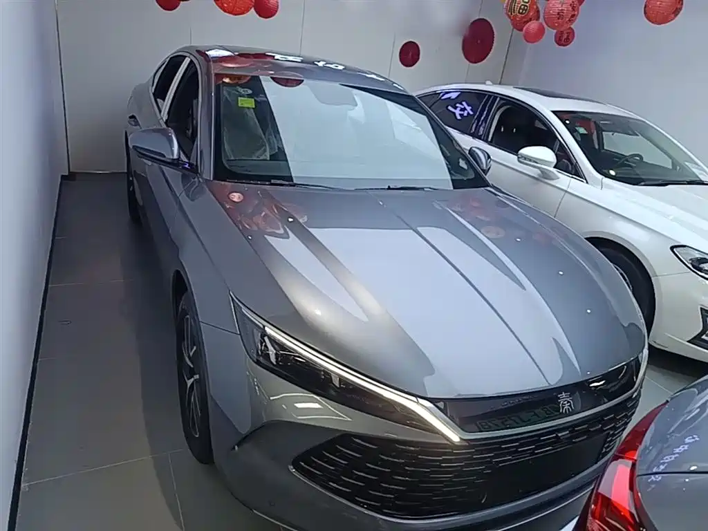 Qin L 2024 DM-i 120KM leading model купить на сайте DeffCars