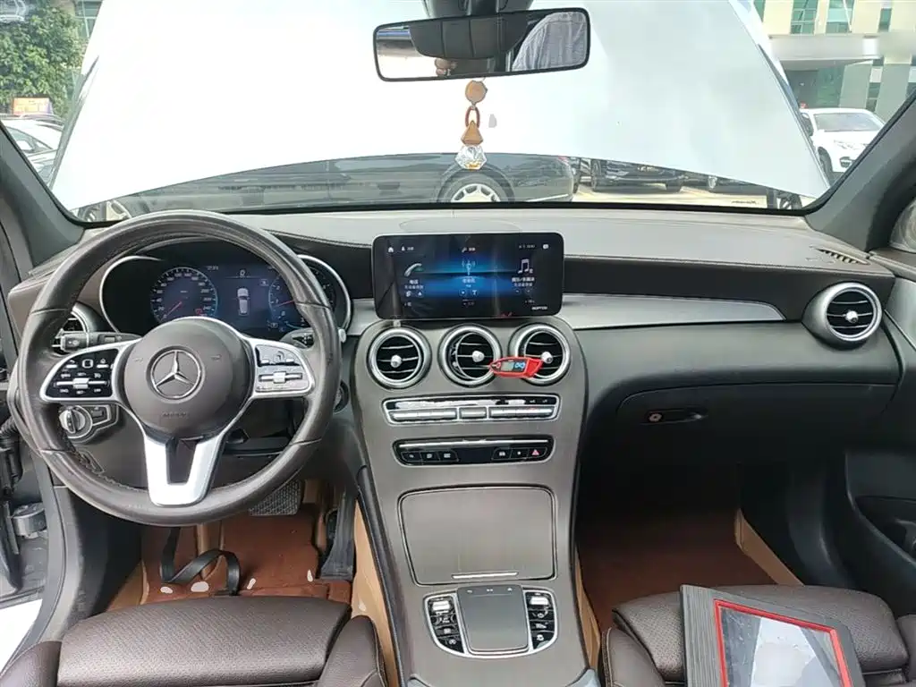 Mercedes-Benz GLC 2021 GLC 260 L 4MATIC Dynamic купить на сайте DeffCars