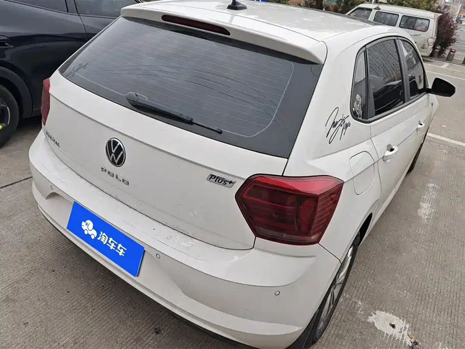 Polo 2021 Plus 1.5L Automatic Colorful Technology Edition купить на сайте DeffCars