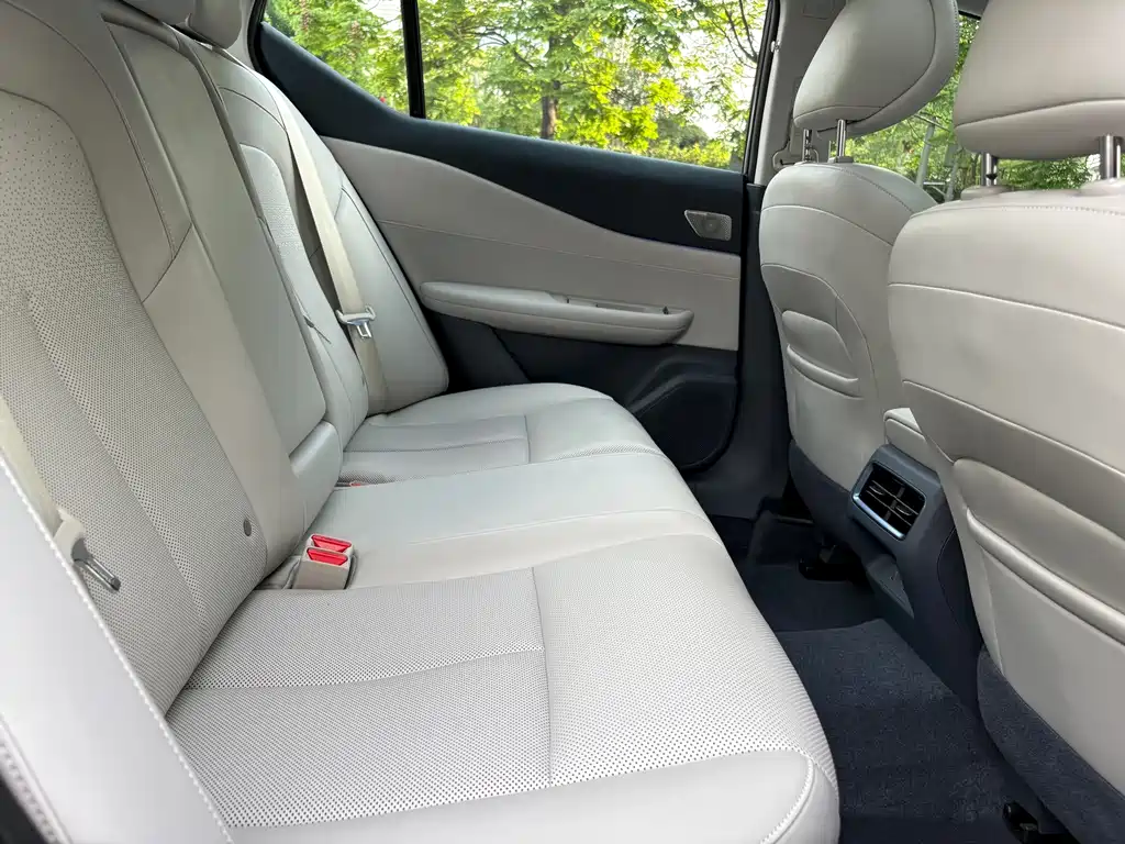 Teana 2026 Hongmeng Cockpit 2.0T Ultimate Edition купить на сайте DeffCars