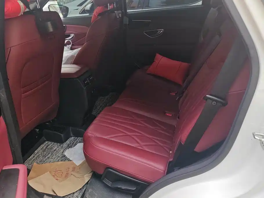 Jietu X70 PLUS 2025 Champion Edition 1.5T DCT Champion MAX+ 5 seats купить на сайте DeffCars