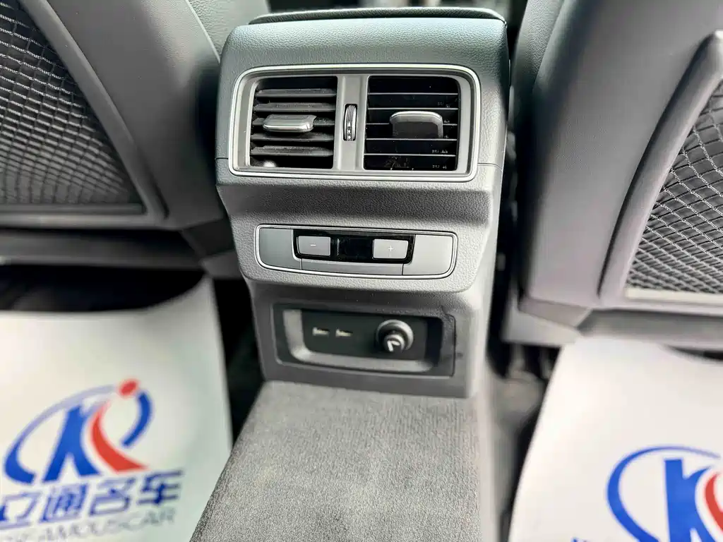 Audi Q5L 2020 45 TFSI exclusive fashion model купить на сайте DeffCars
