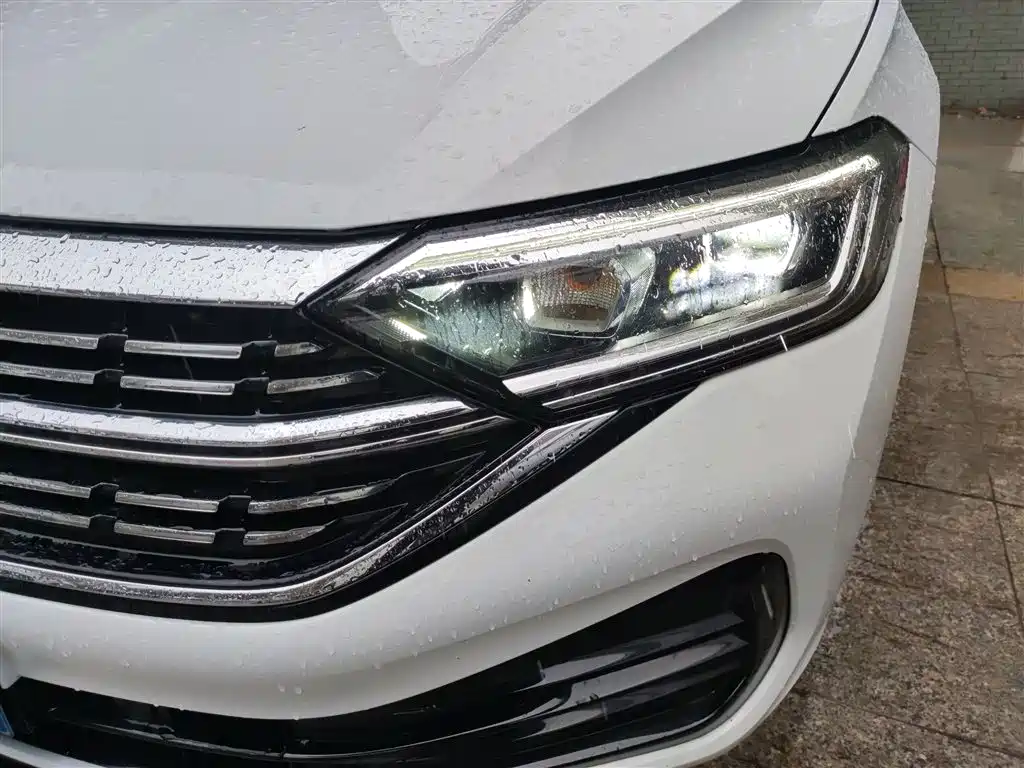 Sagitar 2023 300TSI DSG Super Edition купить на сайте DeffCars