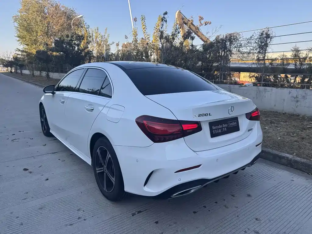 Mercedes-Benz A-Class 2024 A 200 L Fashion купить на сайте DeffCars