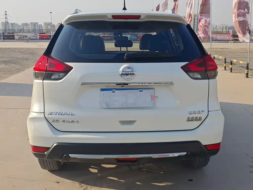 X-Trail 2021 2.5L CVT 4WD XL Intelligent Connected Leading Edition купить на сайте DeffCars