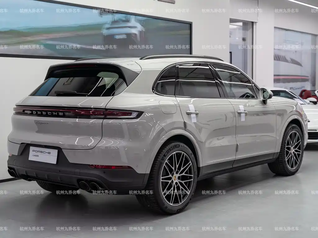 Cayenne 2025 Cayenne 3.0T Dream Edition купить на сайте DeffCars