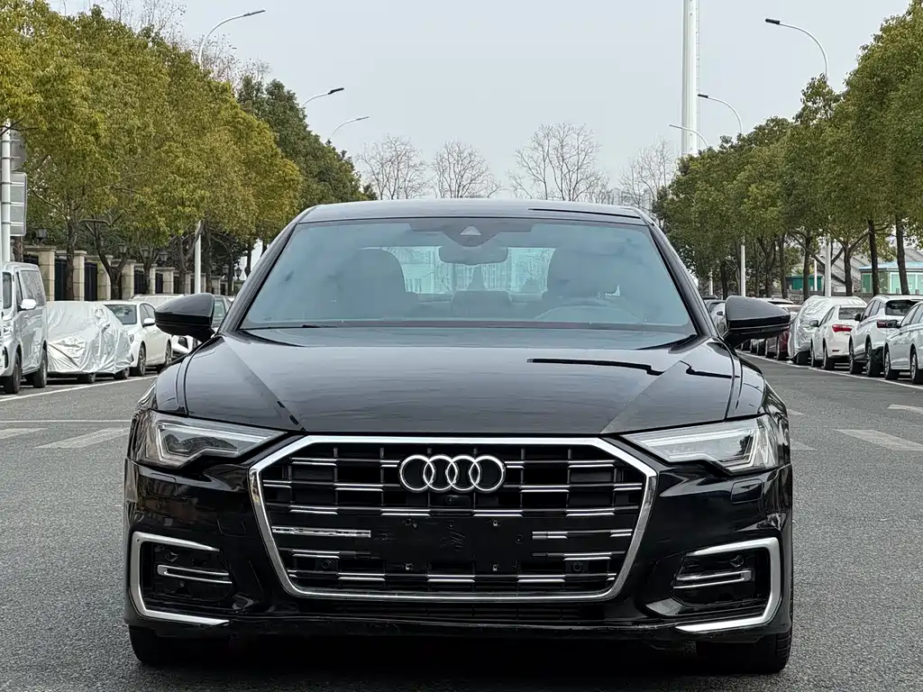 Audi A6L 2024 45 TFSI Premium Dynamic Model купить на сайте DeffCars