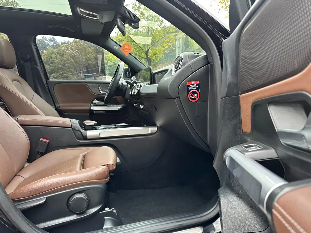 Mercedes-Benz GLB 2022 GLB 200 Dynamic купить на сайте DeffCars