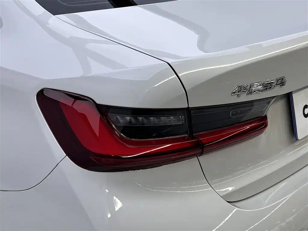 BMW 3 Series 2023 325Li M Sports Package купить на сайте DeffCars