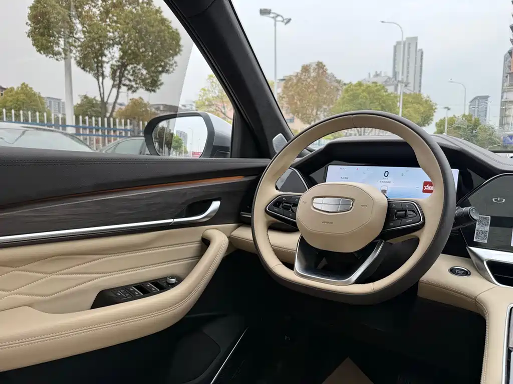 Xingyue L 2025 Dongfang Yao 2.0TD automatic four-wheel drive version купить на сайте DeffCars