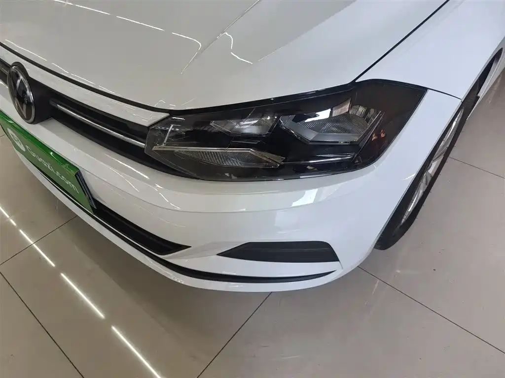 Polo 2023 facelift Plus 1.5L automatic colorful technology version купить на сайте DeffCars