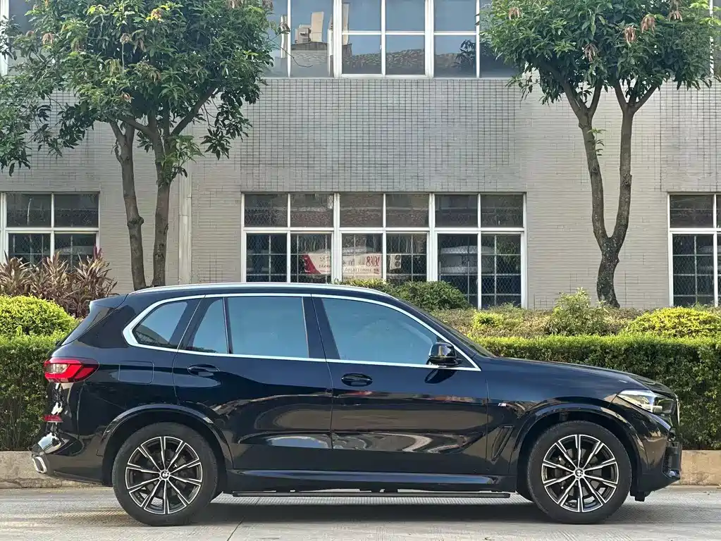 BMW X5 imported 2021 xDrive30i M sports package купить на сайте DeffCars