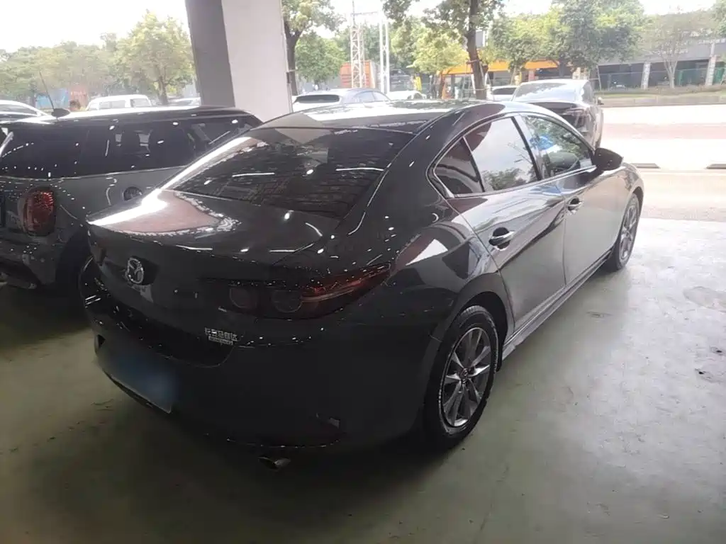 Mazda Axela 2021 1.5L Automatic Quality Beauty Edition купить на сайте DeffCars